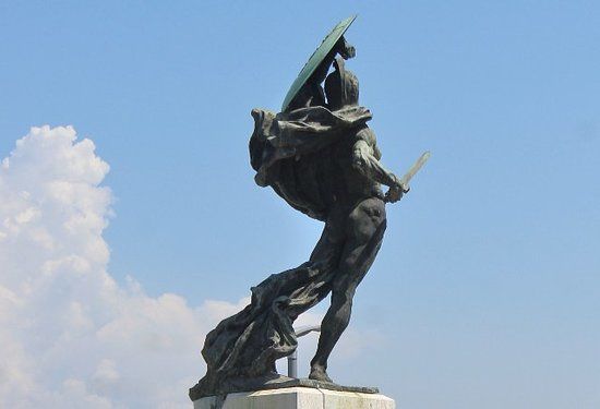 Monumento ai Caduti di Tutte le Guerre